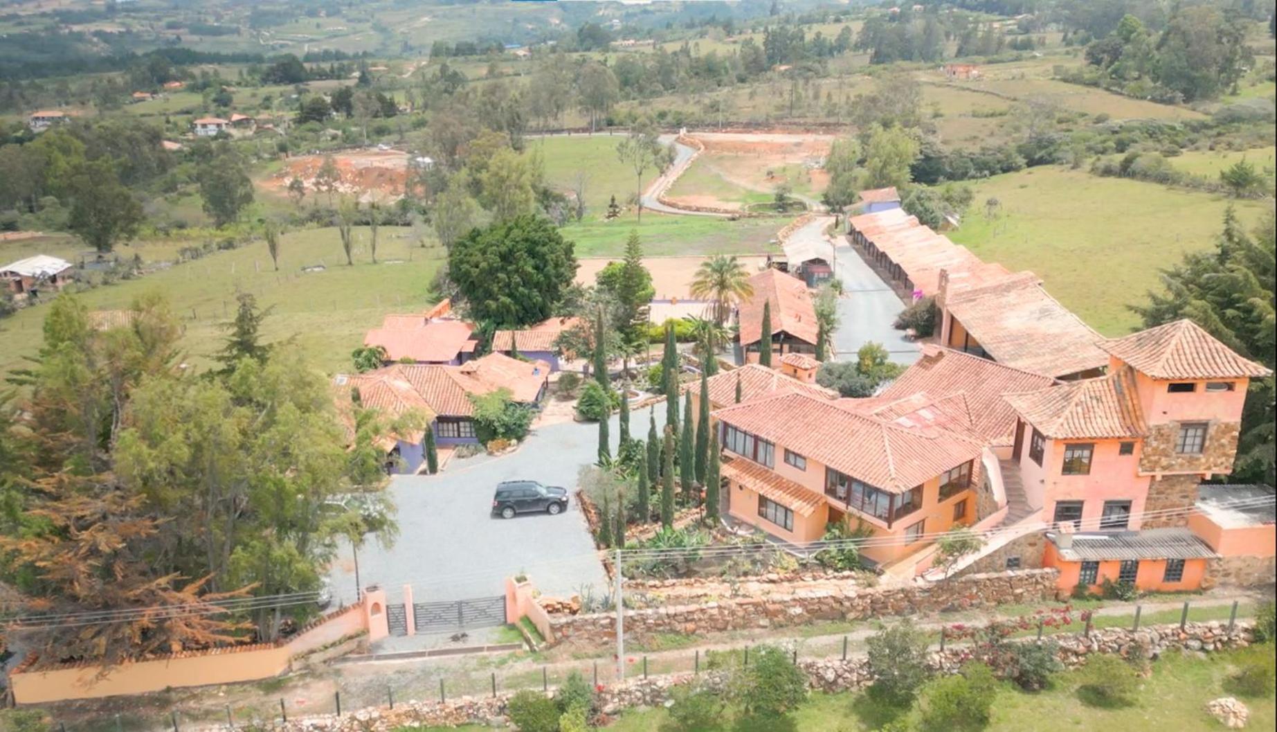 莱瓦镇 Hacienda Flamingo旅馆 外观 照片